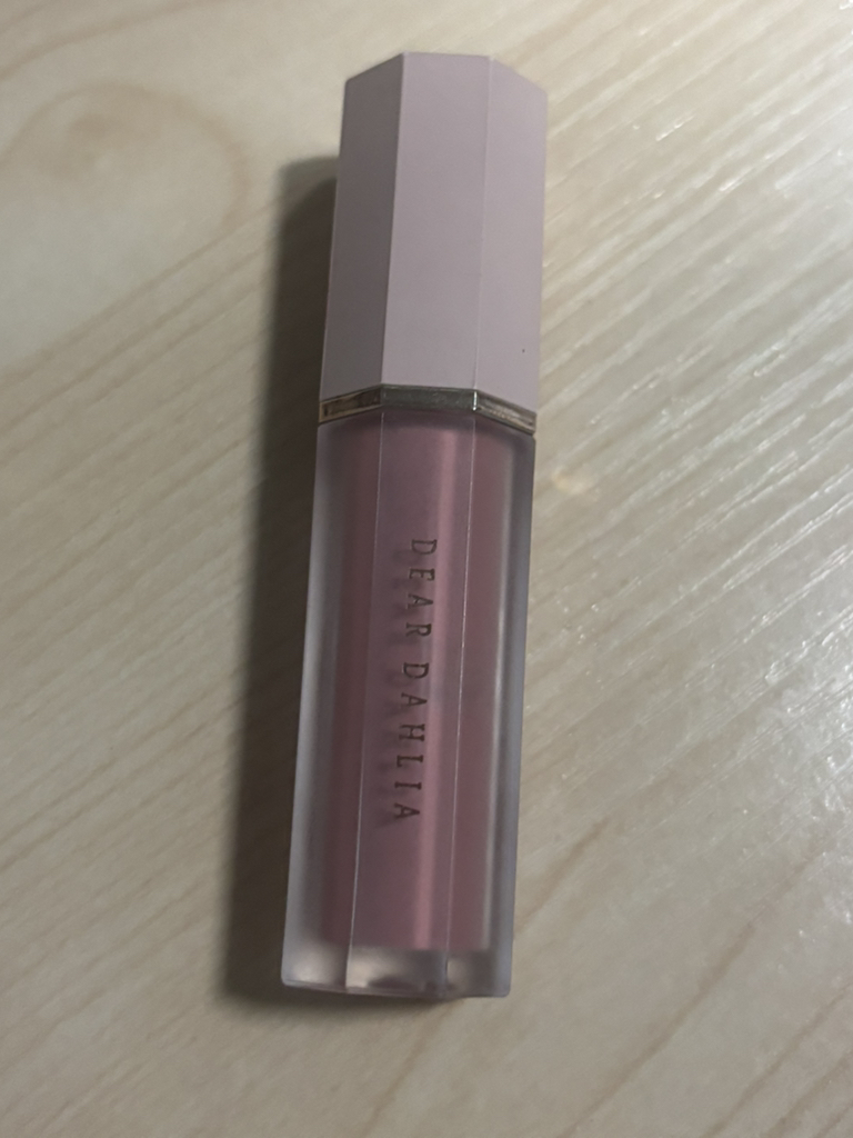 花瓣滴液体腮红[裸色]的真实用户使用照片