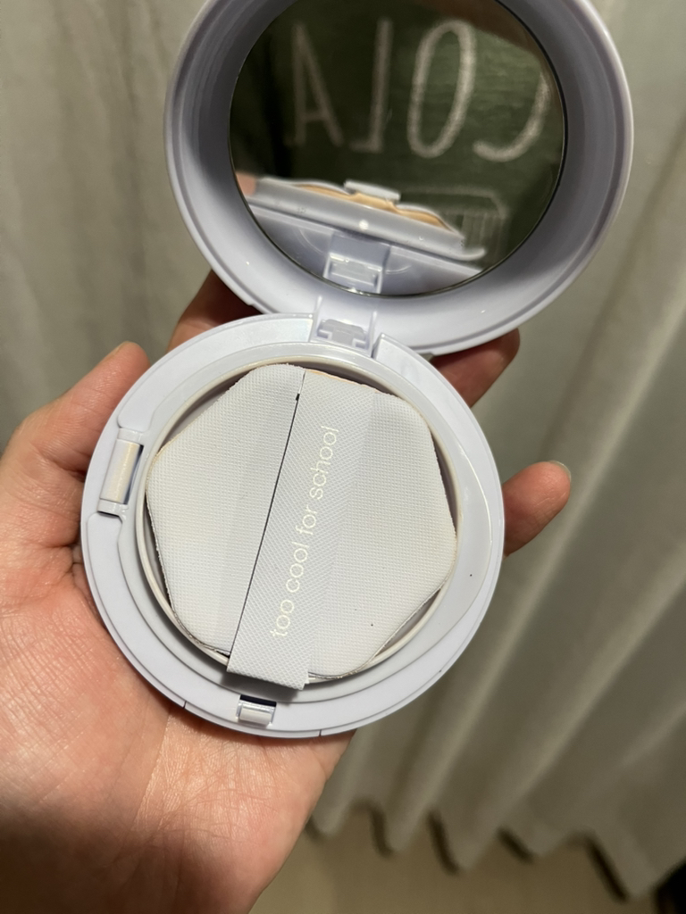 toocoolforschool 气垫粉饼 [3 米色] common.review image