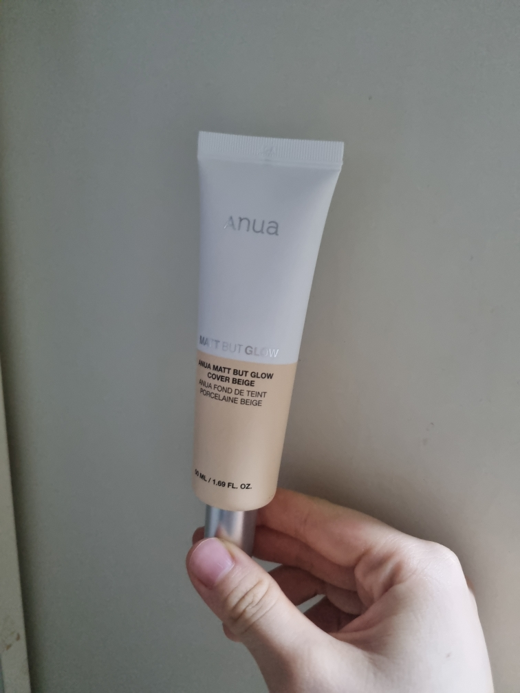 玛特贝特光泽遮瑕米色 [SPF50+/PA++++]的真实用户使用照片