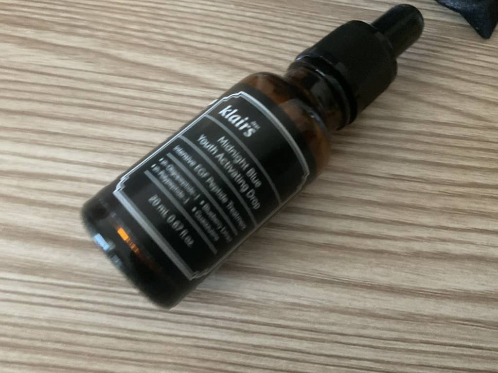 午夜蓝青春活化滴的真实用户使用照片