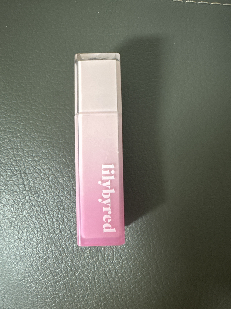 릴리바이레드 (lilybyred) 스윗 라이어 밀키 틴트 [03 딸기베이비슈인척] review image
