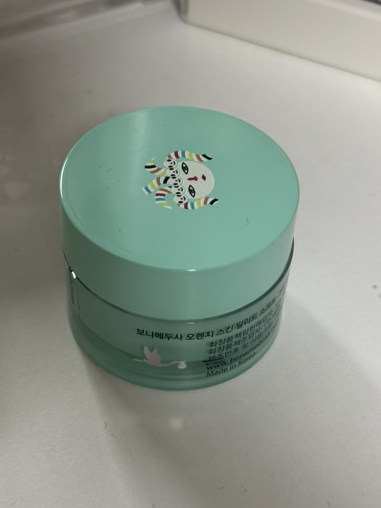橙色肌肤去角质[柔和绿色]的真实用户使用照片