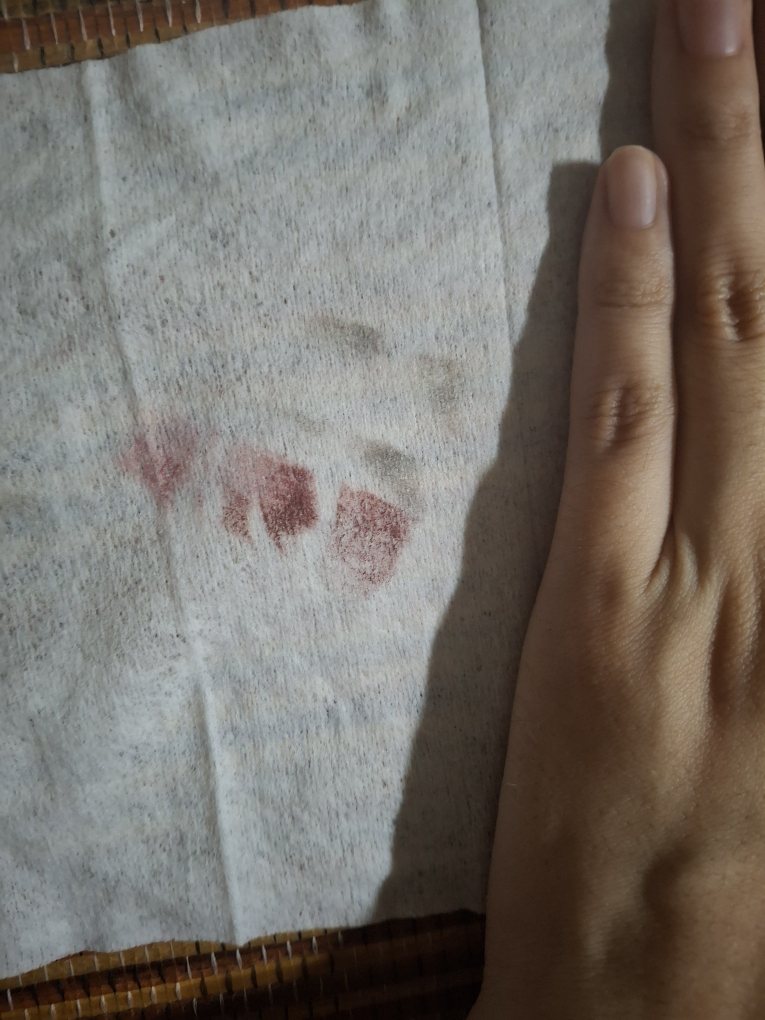 舒缓压力纯净洁面湿巾的真实用户使用照片