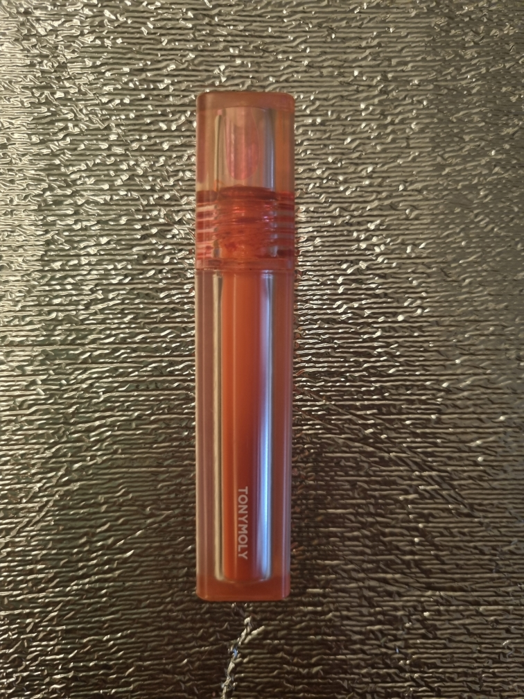 托尼魅力 完美唇膏 [03 珊瑚震撼] common.review image