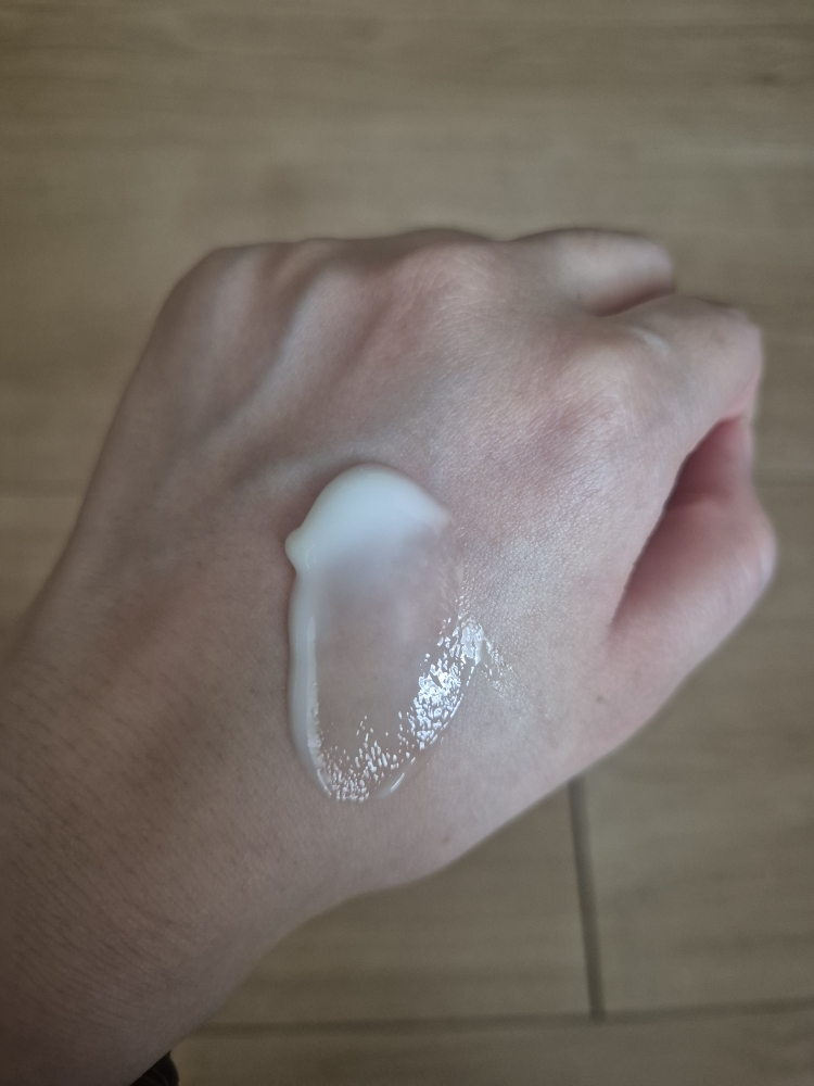 视黄醇超弹力精华的真实用户使用照片