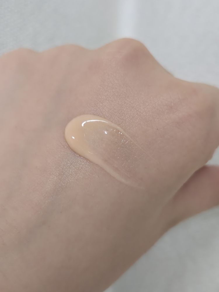 피지오겔 (PHYSIOGEL) 레드수딩 AI 글로우업 썬스크린 [SPF50+/PA++++] review image