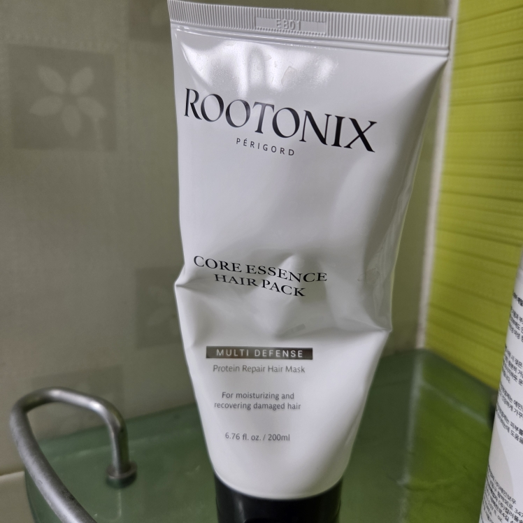 루블리스 (roobliss) 코어 에센스 헤어팩 [화이트] review image