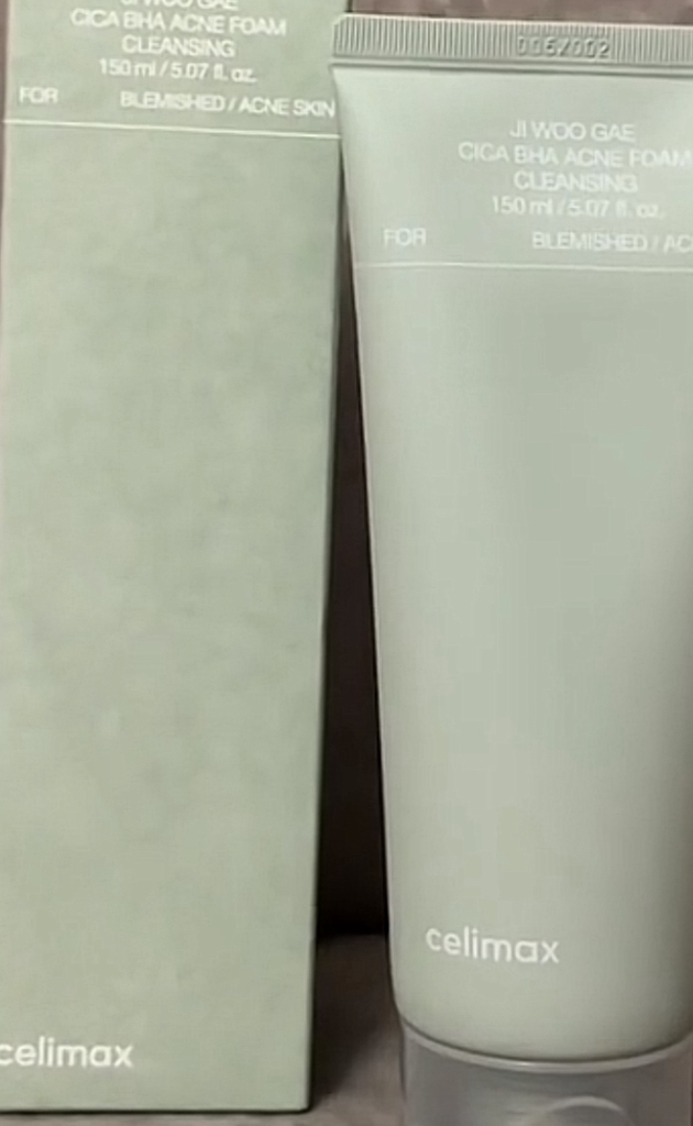 小苏打净透毛孔清洁清爽洁面乳的真实用户使用照片