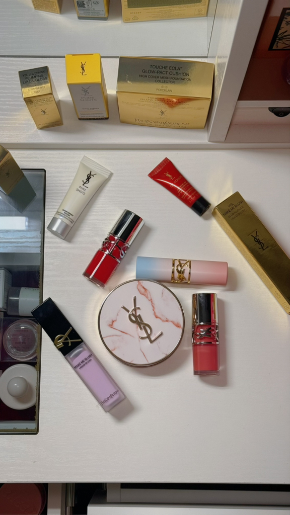 입생로랑뷰티 (YVESSAINTLAURENTBEAUTY) 러브샤인 립 오일 글로스 [3 멜로우멜로우] review image