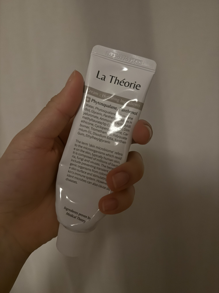 乳霜保湿成分的真实用户使用照片