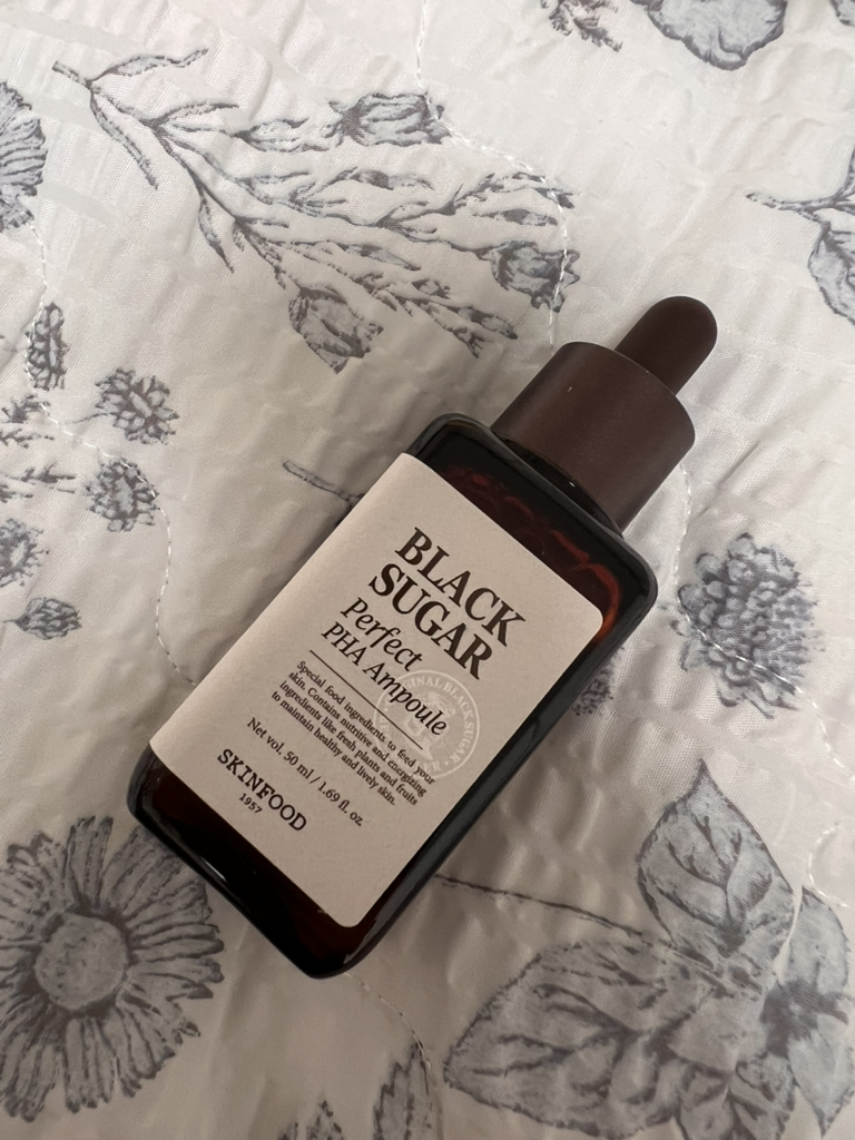 스킨푸드 (SKINFOOD) 블랙슈가 퍼펙트 PHA 앰플 review image