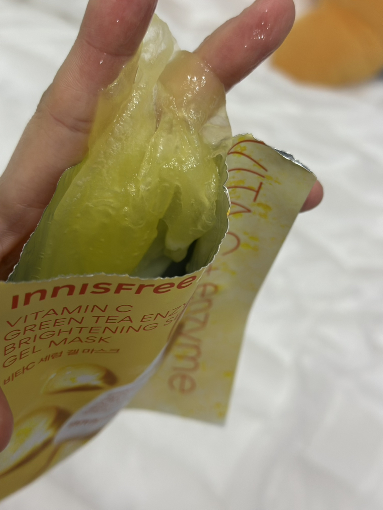 이니스프리 (INNISFREE) 비타민C 세럼 겔 마스크 review image