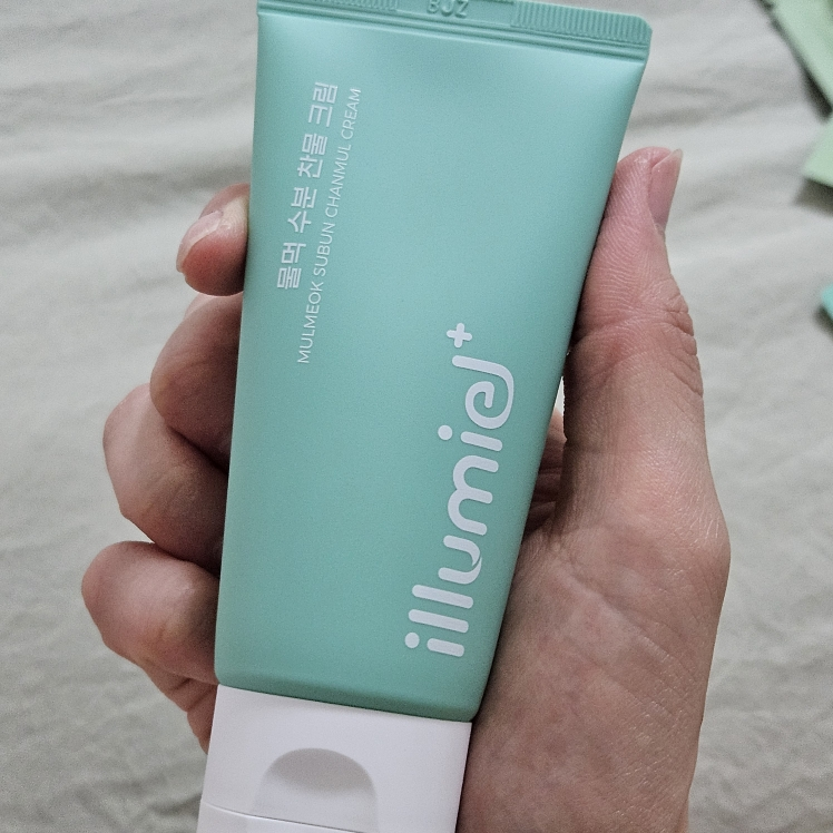 일루미엘 (illumiel+) 물먹 수분 찬물크림 review image