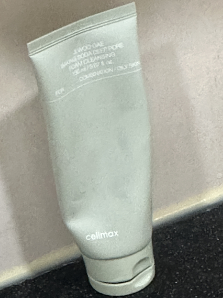 小苏打净透毛孔清洁清爽洁面乳的真实用户使用照片