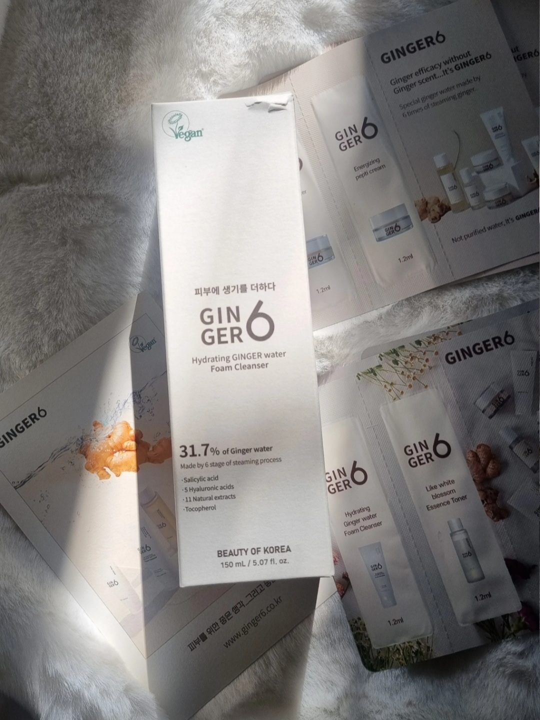 진저6 (GINGER6) 비건 하이드레이팅 워터 폼 클렌저 review image