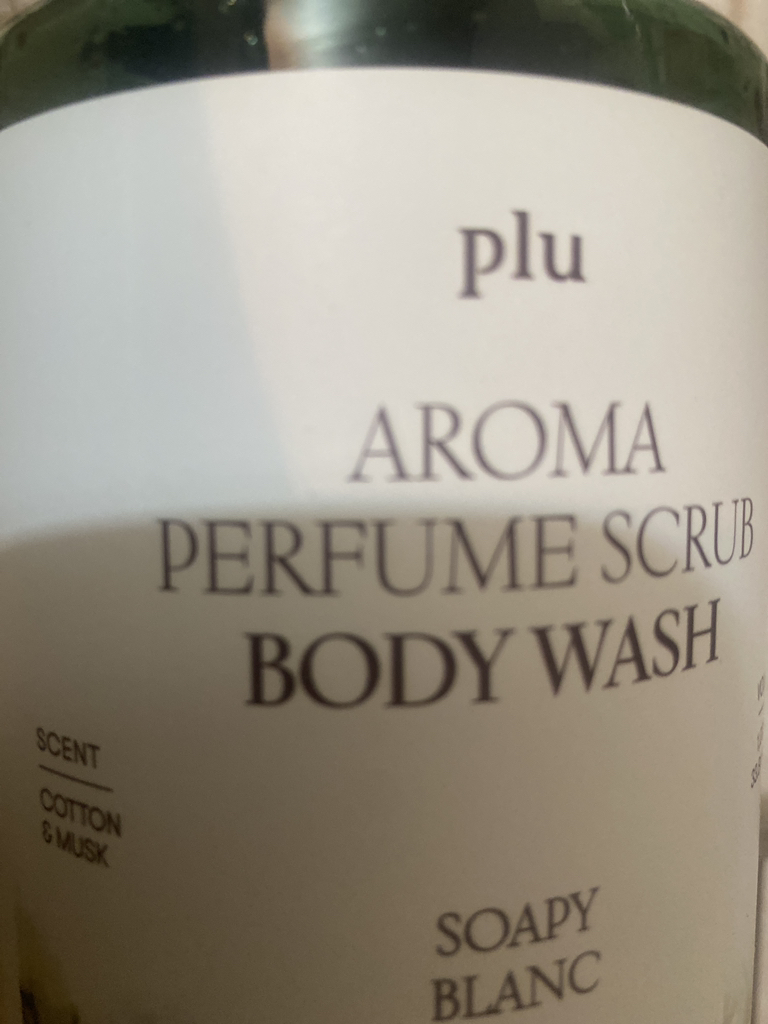 플루 (Plu) 아로마 퍼퓸 스크럽 바디워시 소피 블랑 review image