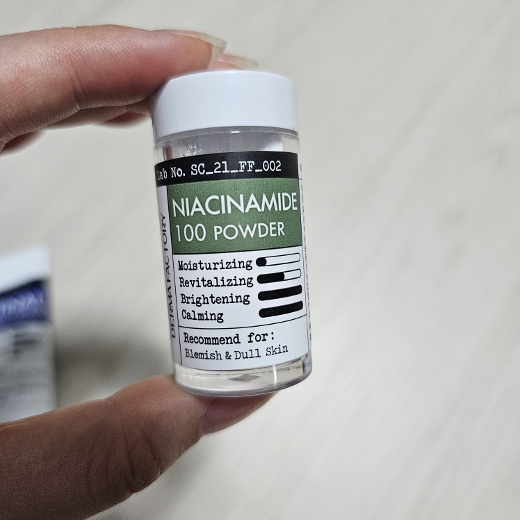 DERMAFACTORY 烟酰胺 100 粉末 common.review image