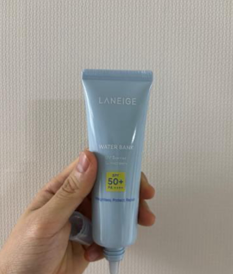 水库 UV 屏障防晒霜 [SPF50+/PA++++]的真实用户使用照片