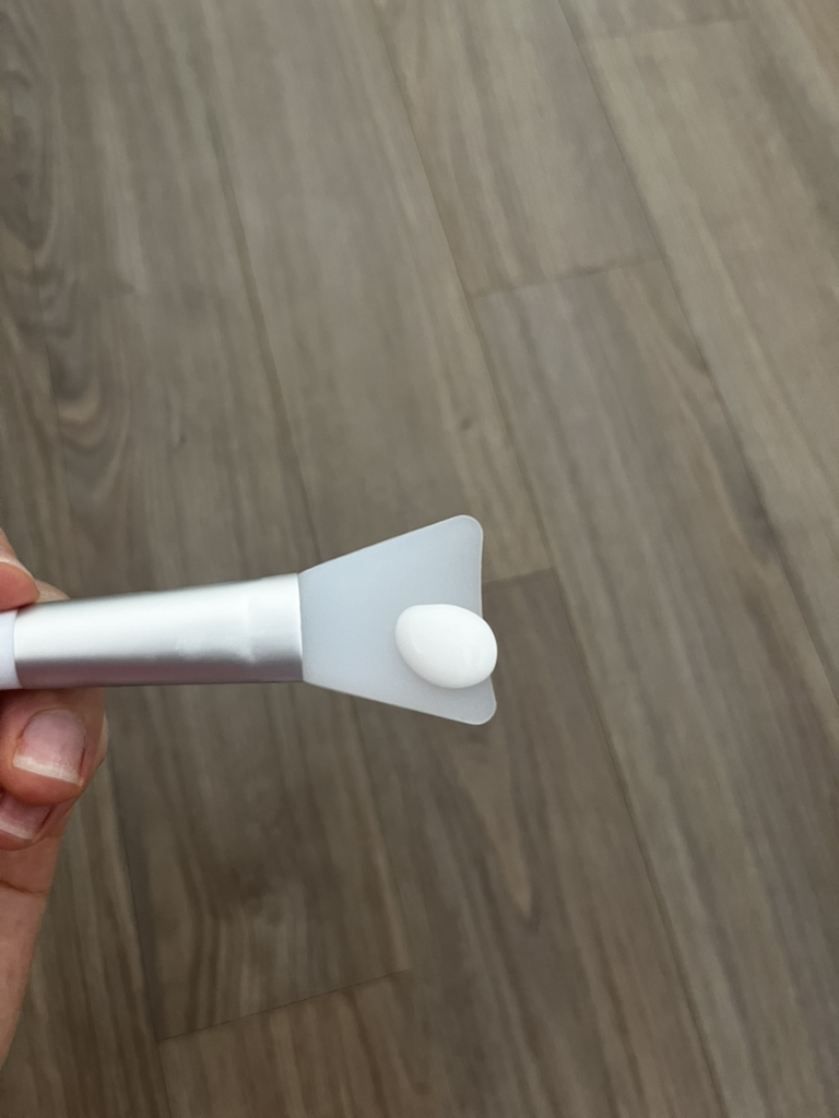 브리스킨 (briskin) 엑소 카멜리아 콜라겐 랩핑 마스크 review image