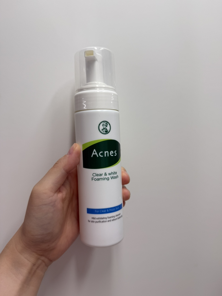 아크네스 (Acnes) 클리어 앤 화이트 포밍워시 review image