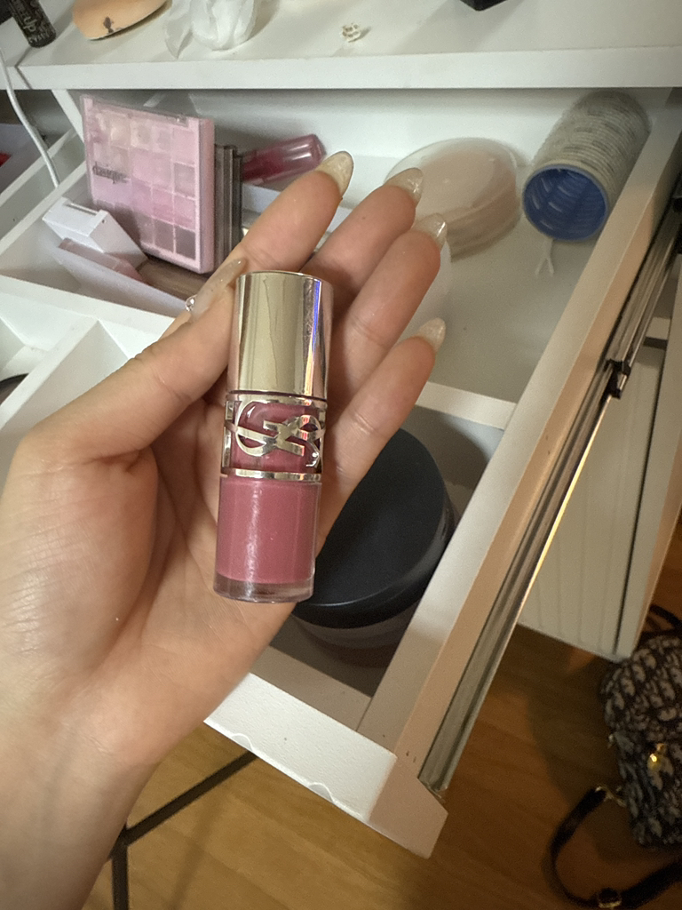 입생로랑뷰티 (YVESSAINTLAURENTBEAUTY) 러브샤인 립 오일 글로스 [44 누드라발리에] review image