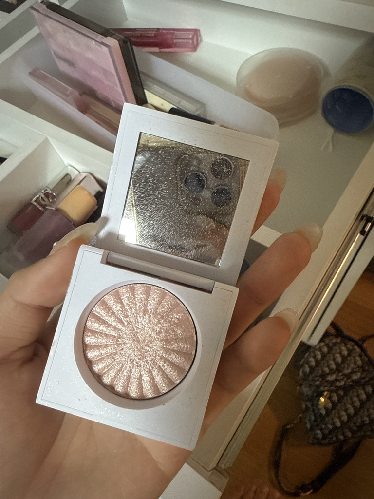 오프라 (OFRA) 미니 하이라이터 [페퍼민트] review image