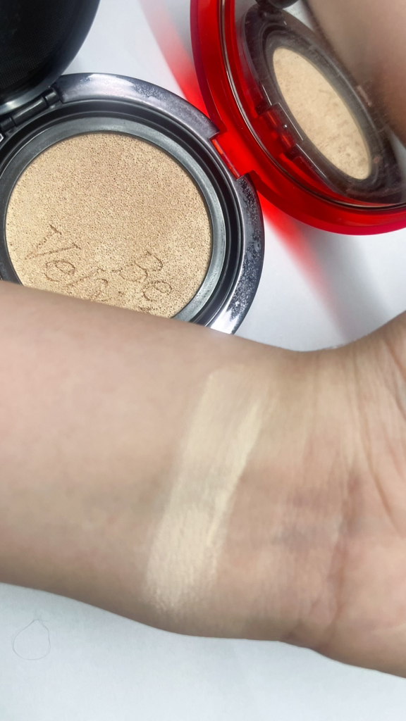Pro Tailor Velvet Cover Cushion New Class [SPF34/PA++] [No. 20 Vanilla]的真实用户使用照片