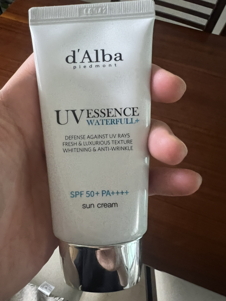 防晒乳 [SPF50+/PA++++] [精华]的真实用户使用照片