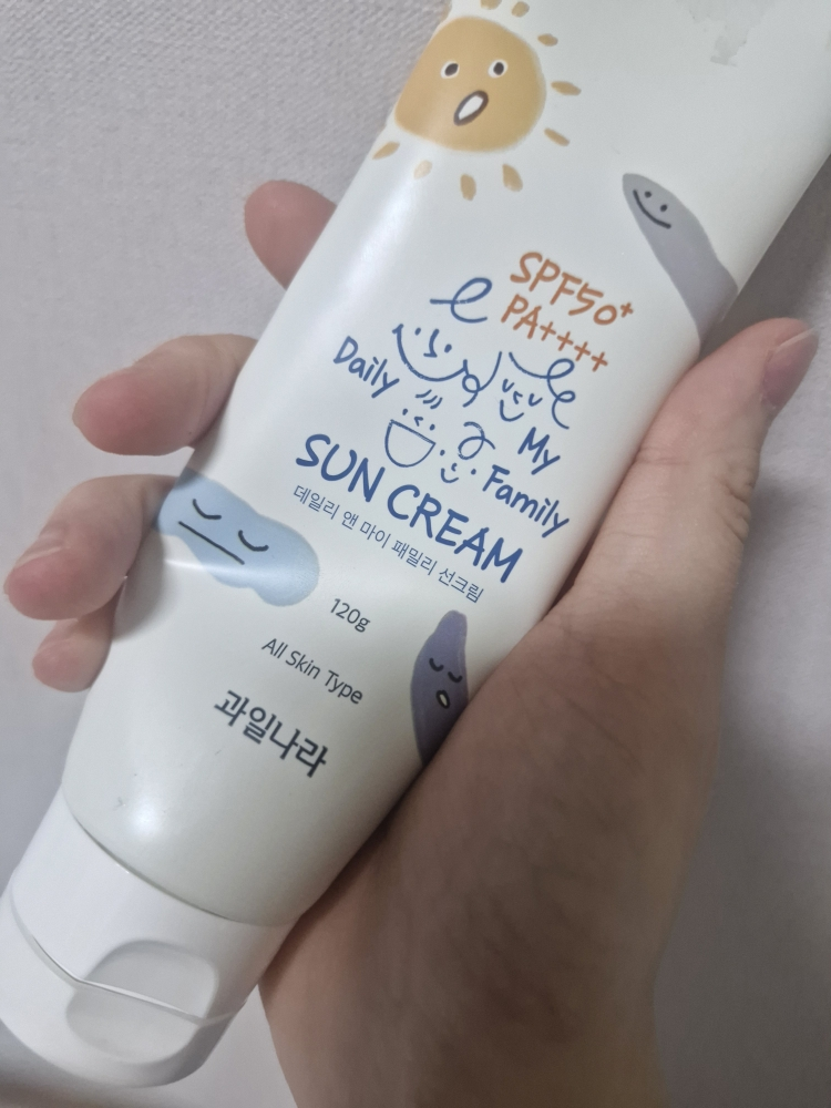 과일나라 (KWAILNARA) 데일리 앤 마이 패밀리 선크림 [SPF50/PA++++] review image