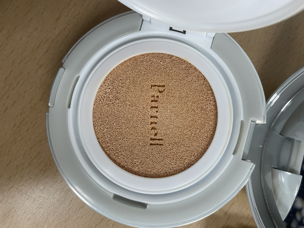 Parnell SERUM IN HIGH GLOW CUSHION [SPF50+/PA++++]
