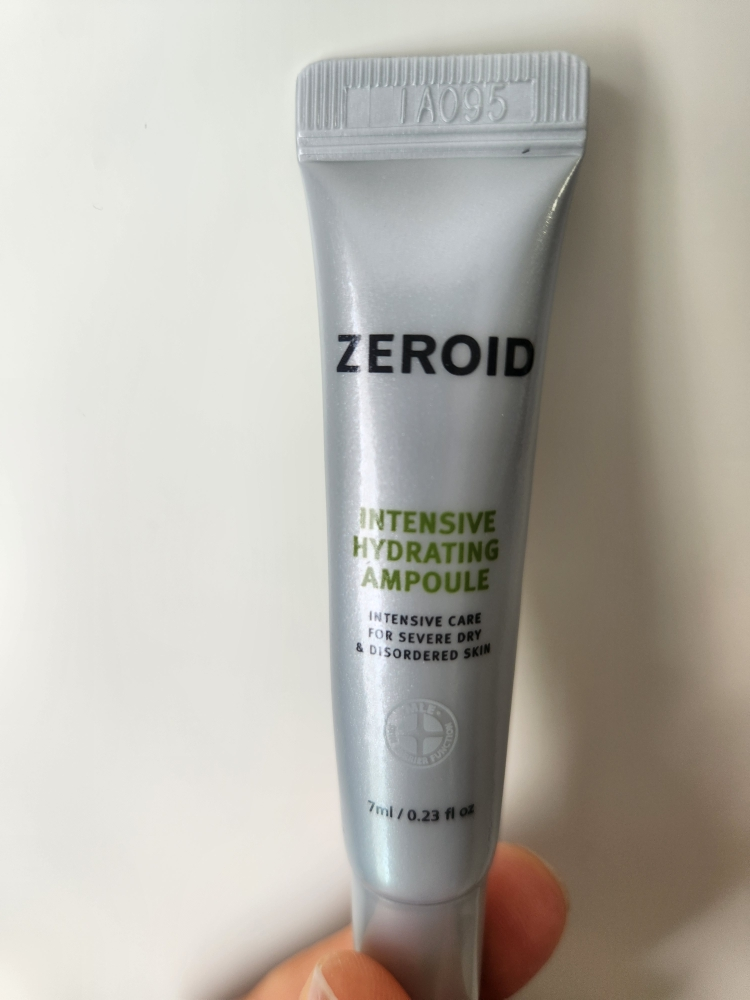 제로이드 (ZEROID) 인텐시브 하이드레이팅 앰플 review image