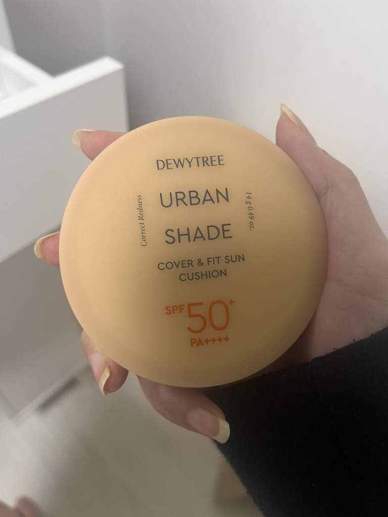 素颜遮瑕防晒气垫 [SPF50+/PA++++]的真实用户使用照片