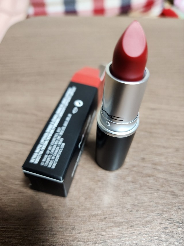MAC 复古哑光唇膏[露比乌] common.review image
