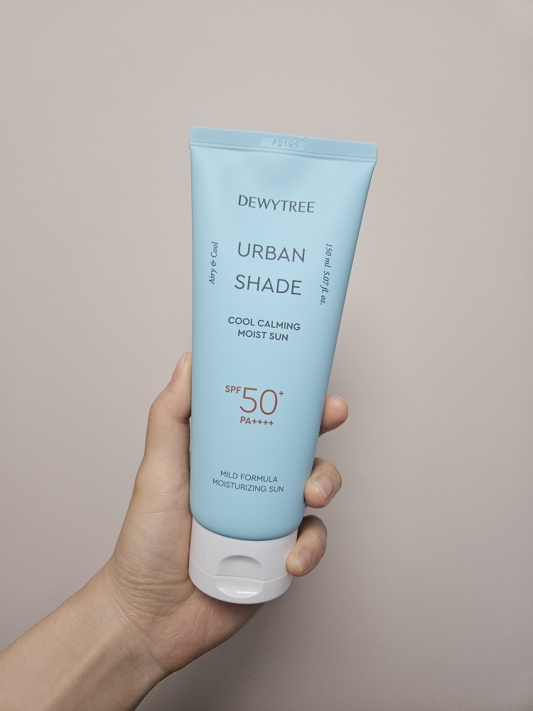 城市阴影清凉镇静保湿防晒霜 [SPF50+/PA++++]的真实用户使用照片