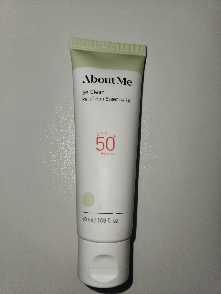 어바웃미 (AboutMe) 비 클린 릴리프 선 에센스 EX [SPF50+/PA++++] review image