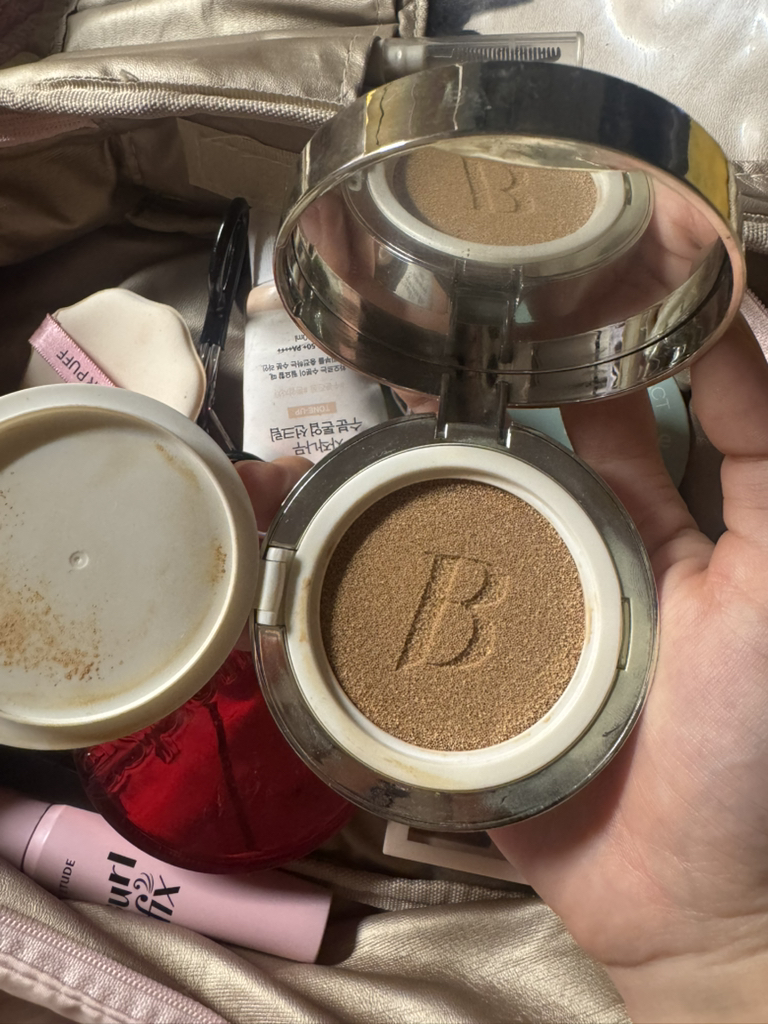 柔滑白皙气垫 [SPF38/PA++] [21 玫瑰]的真实用户使用照片