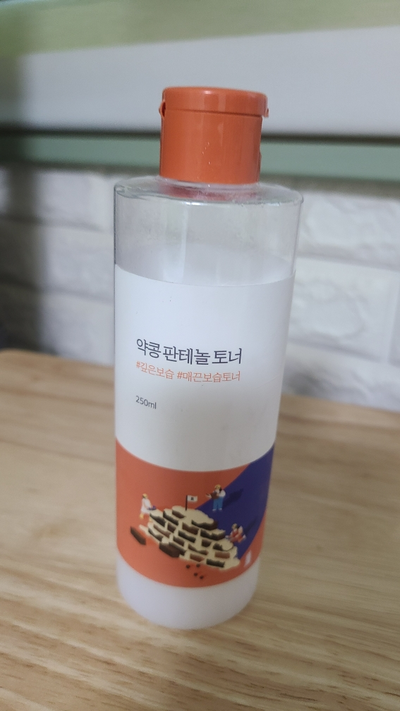 라운드랩 (ROUNDLAB) 약콩 판테놀 토너 review image