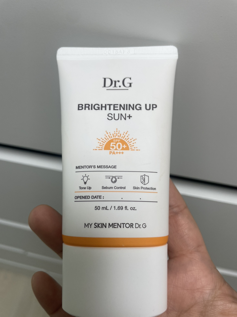 焕亮温和修护防晒霜 [SPF50+/PA+++]的真实用户使用照片