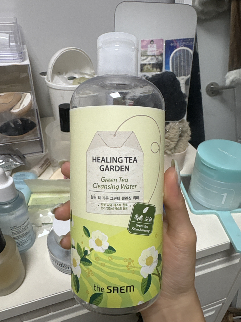 theSAEM 清新茶园洁面水 [绿茶] common.review image