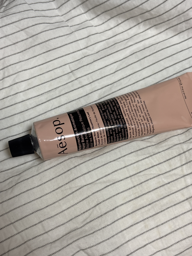 이솝 (Aesop) 레저렉션 아로마틱 핸드 밤 review image