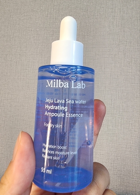 밀바랩 (MilbaLab) 제주 용암해수 보습 앰플 에센스 review image