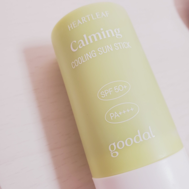 清爽的马蹄莲清凉防晒棒 [SPF50+/PA++++]的真实用户使用照片
