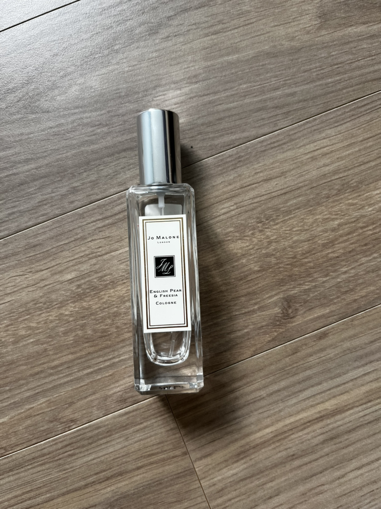 조말론 (JOMALONE) 잉글리쉬 페어 앤 프리지아 코롱 review image