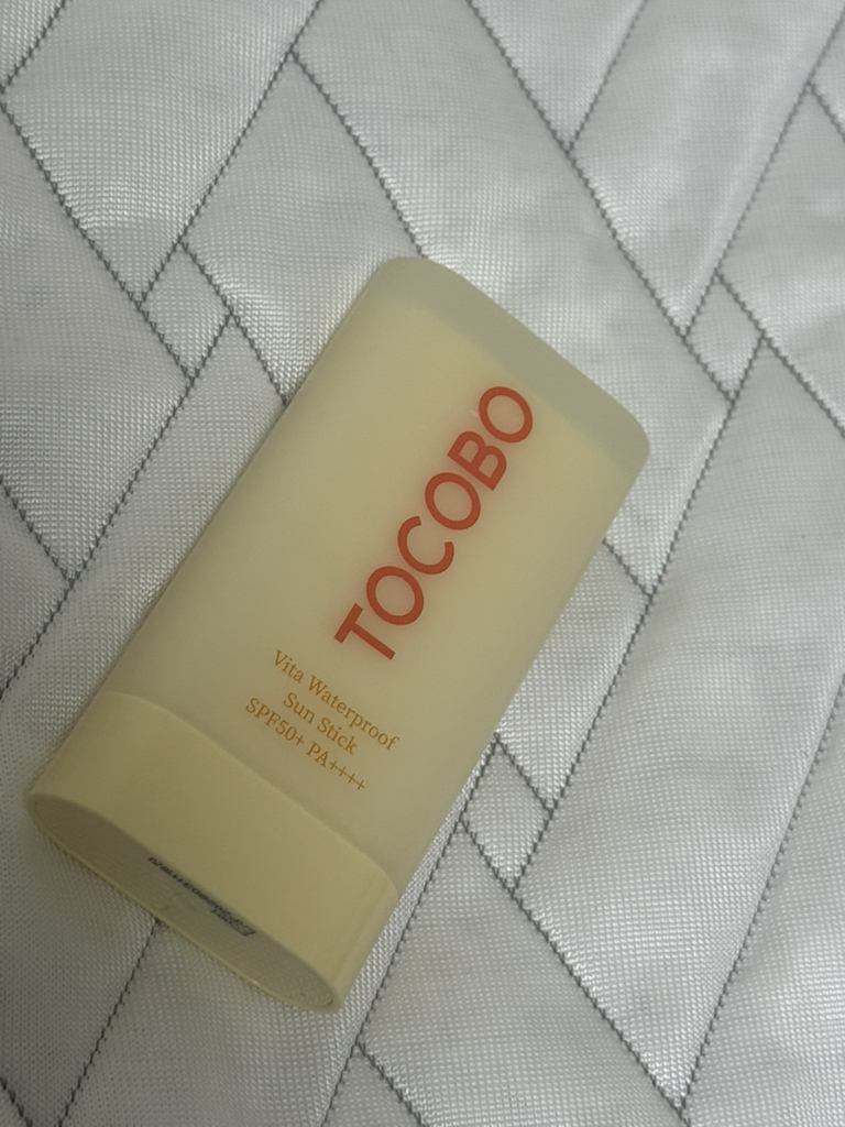 토코보 (TOCOBO) 비타 워터프루프 선스틱 [SPF50+/PA++++] review image