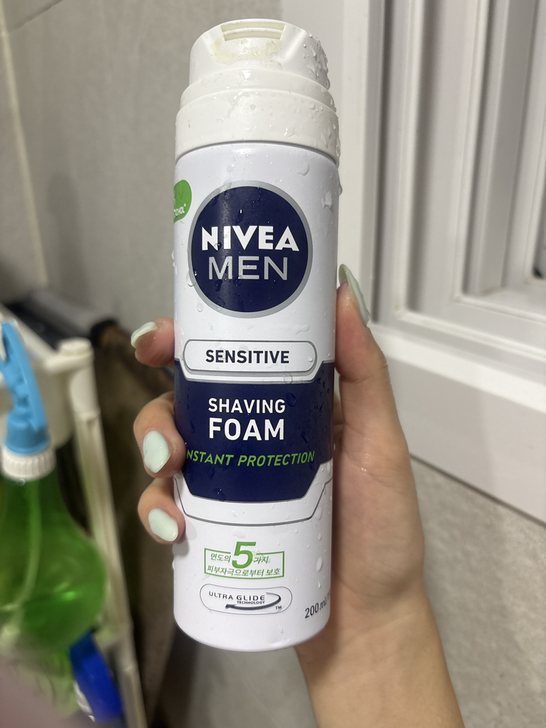 니베아맨 (NIVEAMEN) 센서티브 쉐이빙 폼 review image