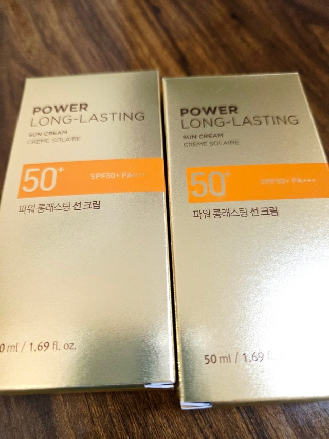더페이스샵 (THEFACESHOP) 파워 롱래스팅 선 크림 [SPF50+/PA+++] review image