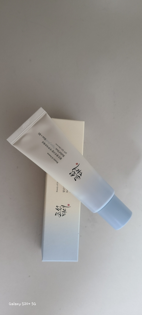 BeautyofJoseon 清新米粉防晒霜 水润清新 [SPF50+/PA++++] common.review image