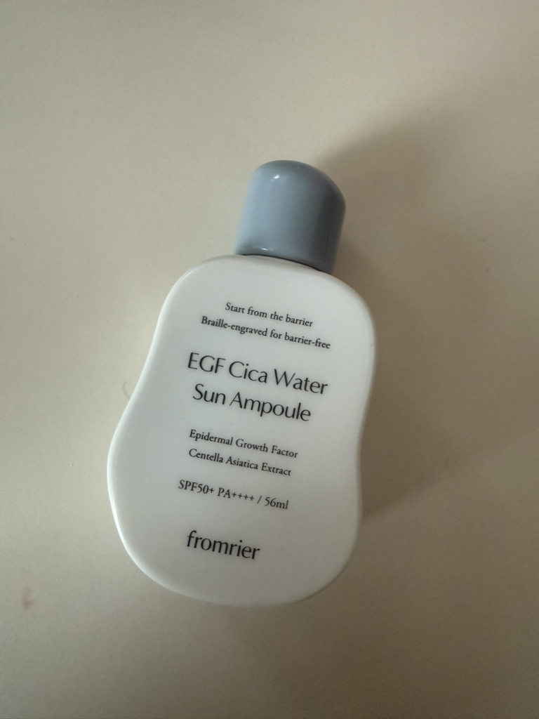 纯素EGF修复水感安瓶 [SPF50+/PA++++]的真实用户使用照片