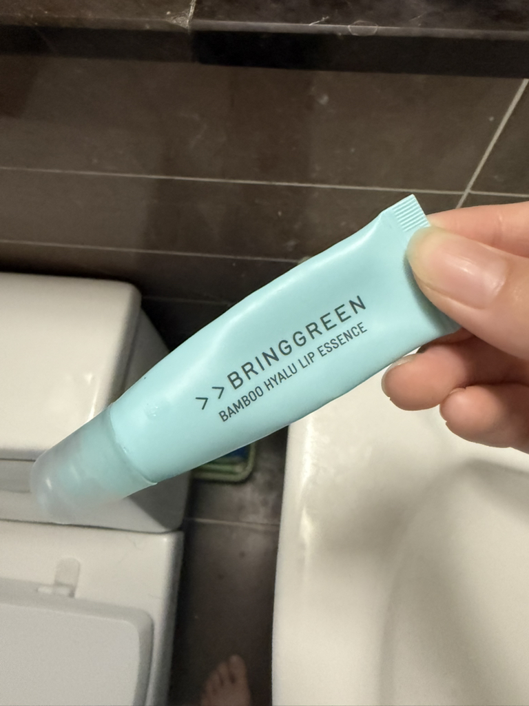 竹子提取物唇膏的真实用户使用照片