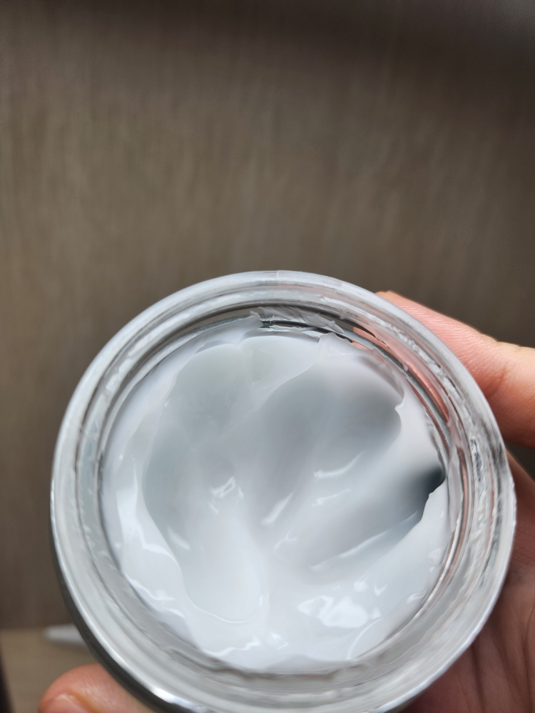 益母草玻尿酸舒缓霜的真实用户使用照片